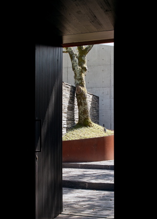 Private Kapelle und Meditationsraum von Studio Nicolas Burns