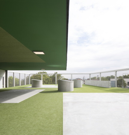 Schule in Villejuif von Dominique Coulon & associs