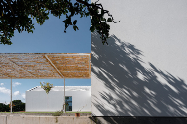 Wohnhaus in Portugal von NU.MA architects