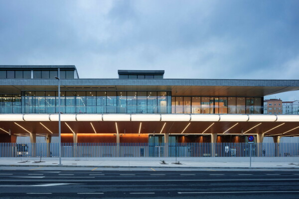 Busbahnhof von IDOM in Santiago de Compostela
