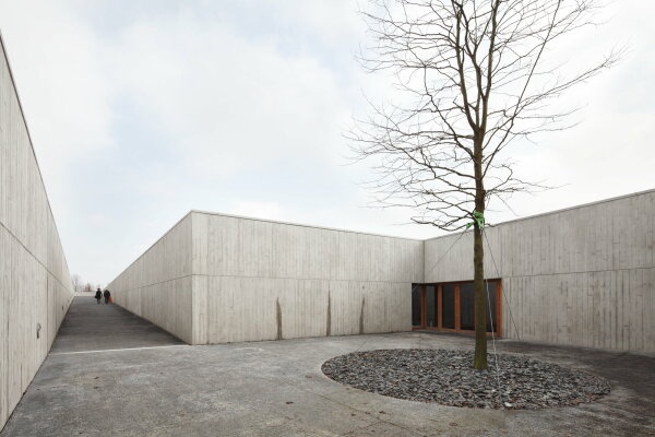 Krematorium in Kortrijk von Eduardo souto de Moura und SumProject, 200511