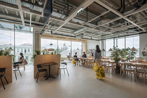 City-Ikea in Wien von querkraft architekten