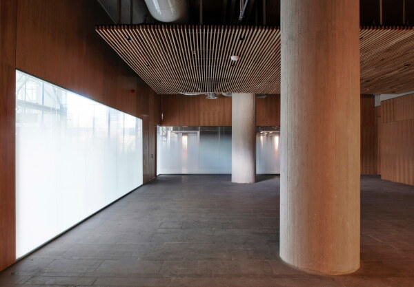 Universit�tsgeb�ude von Emre Arolat in Ankara