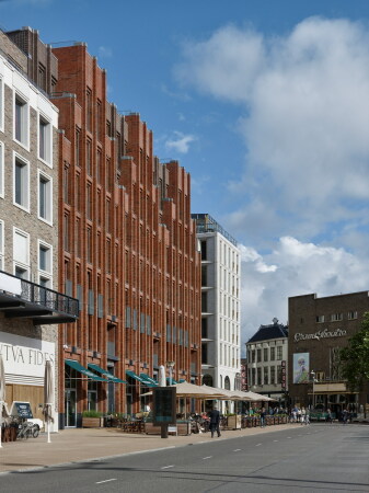 Hotel in Groningen von Müller Reimann Architekten
