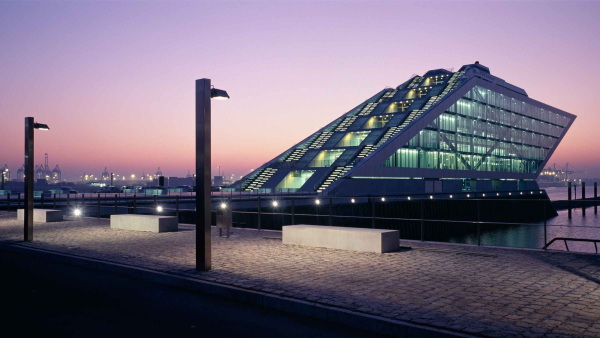 Dockland Brohaus von Bothe Richter Teherani BRT, Ingenieur: Bro Dr. Binnewies, 200205