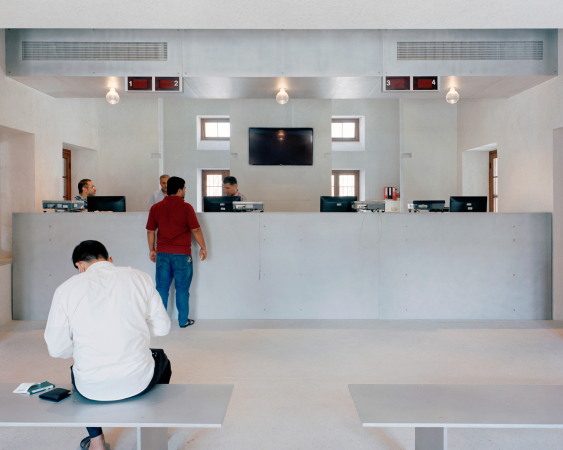 Postamt in Bahrain von Studio Anne Holtrop