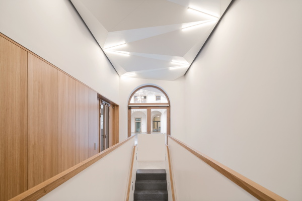 Sanierung und Umstrukturierung von Alexander Poetzsch Architekten