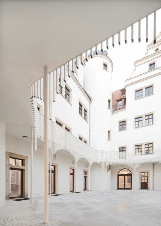 Sanierung und Umstrukturierung von Alexander Poetzsch Architekten