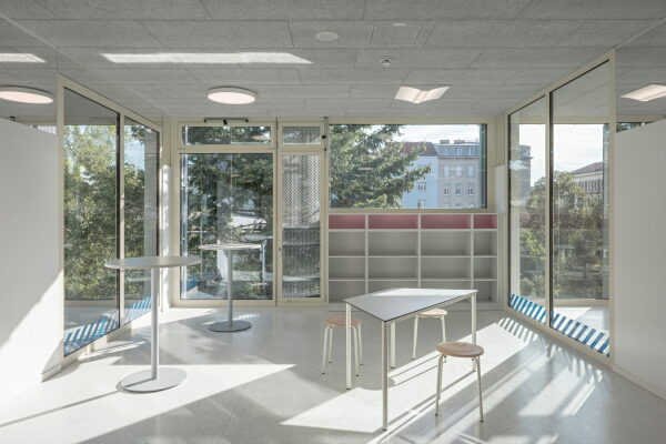 Grund- und Berufsschule in Wien von PPAG architects