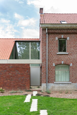 Haus- und Scheunensanierung von Objekt Architecten