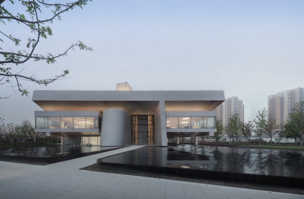 Ausstellungszentrum in Nanjing von Lacime Architects