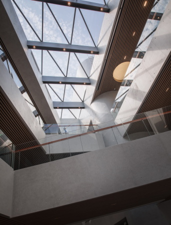 Ausstellungszentrum in Nanjing von Lacime Architects