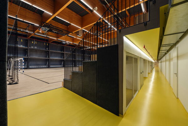 Gemeindesporthalle bei Zagreb von NOP Studio