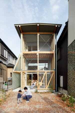 Einfamilienhaus in Toyota von Nori Architects