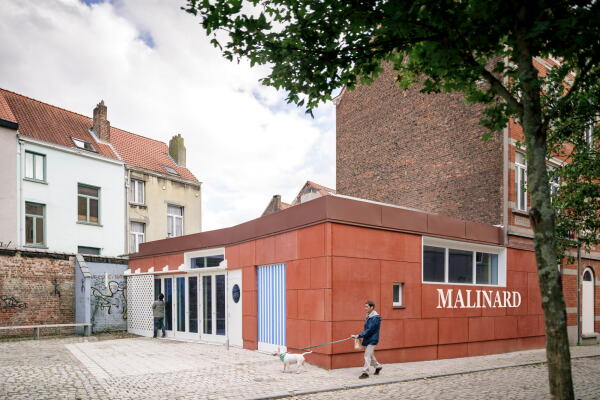 Jugendzentrum von Carton123 in Br�ssel