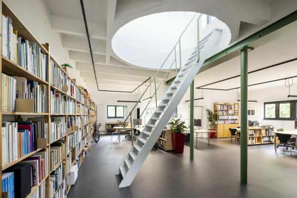 Hallenbad-Umbau von KM Architekten in Kassel