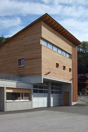 Gemeinschafts- und Feuerwehrhaus von Hohengasser Wirnsberger in Oberkärnten