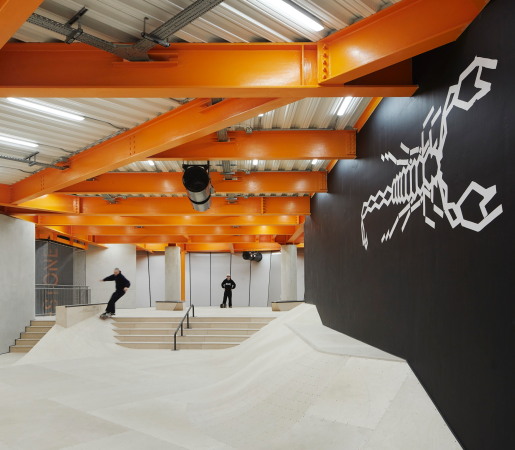 Indoor-Skateanlage in Folkestone von Hollaway Studio
