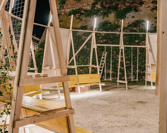 Temporrer Pavillon in Lugo von Orizzontale