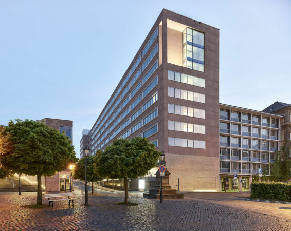 Rathausumbau von Bolwin Wulf Architekten in Kassel