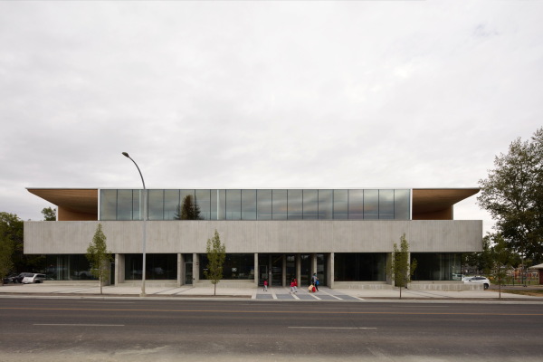 Klinik in Calgary von 5467896 Architecture