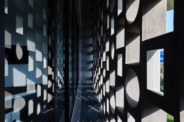 Firmengebude in Vietnam von inrestudio