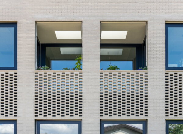 Ernst Niklaus Fausch Partner in Wrenlingen