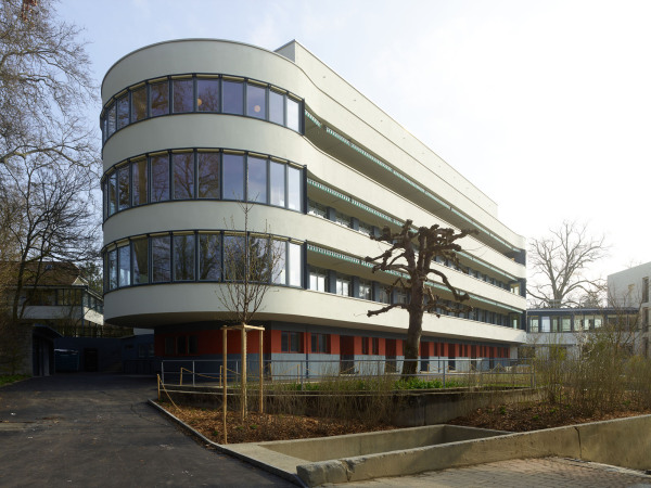 Sanierung von Aebi & Vincent Architekten in Bern