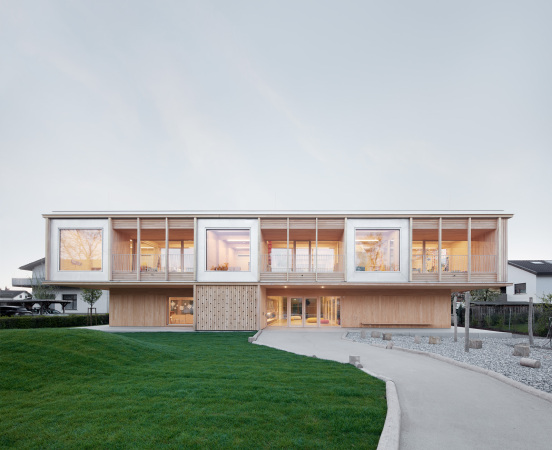 Kindergarten in Lustenau von Innauer Matt Architekten