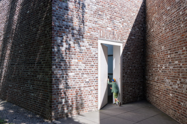 Erwin Heerich, Schnecke, Museum Insel Hombroich;  VG Bild-Kunst, Bonn 2022 / Foto:  Iwan Baan.