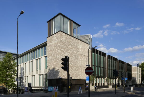 Universittsumbau von WilkinsonEyre in London