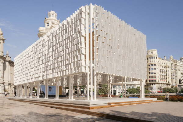 Pavillon in Valencia von Miguel Arraiz + Arqueha