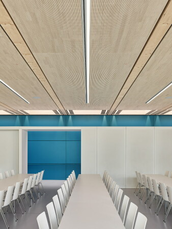 Mensa in Stuttgart von walter huber architekten