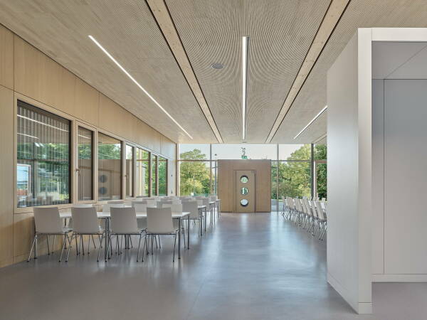 Mensa in Stuttgart von walter huber architekten