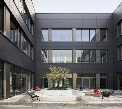 Schule in Nrnberg von Ackermann+Renner