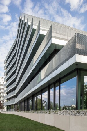 Brogebude in Berlin von AHM Architekten