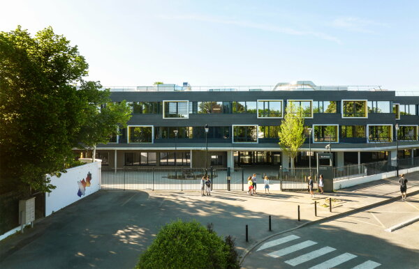 Deutsch-franzsische Schule in Buc von Behnisch Architekten