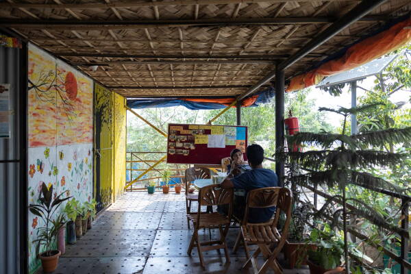 Gemeinschaftsrume fr Rohingya-Flchtlinge in Teknaf (Bangladesch) von Rizvi Hassan, Khwaja Fatmi und Saad Ben Mostafa