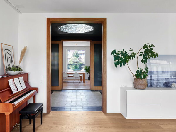 Anerkennung: Mitten im Gr�nen in Gryphenh�beli von Sollberger B�gli Architekten  (Biel, CH)