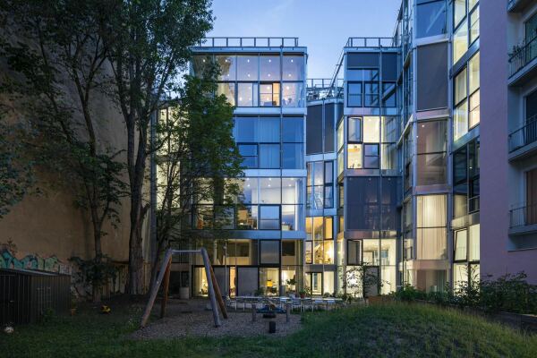 Baugruppenhaus in Berlin von June14