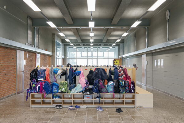 Schulanbau von weberbrunner architekten in Volketswil