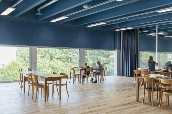 Schulanbau von weberbrunner architekten in Volketswil