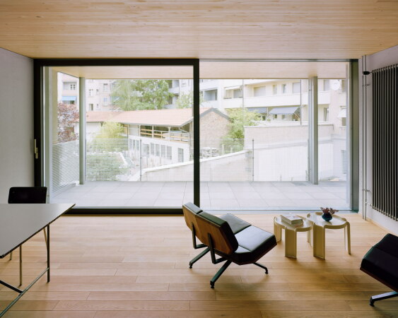 Aufstockung in Basel von Lukas Raeber