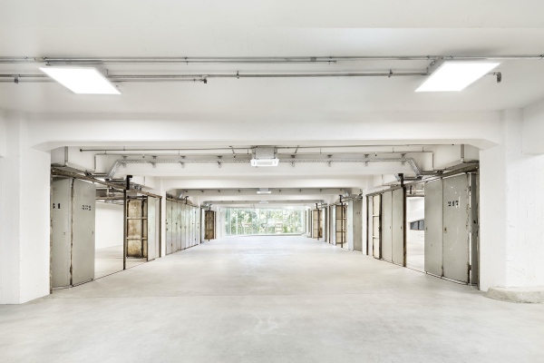 Die bauzeitlichen �Heinrichsboxen� blieben nur im 1.OG erhalten