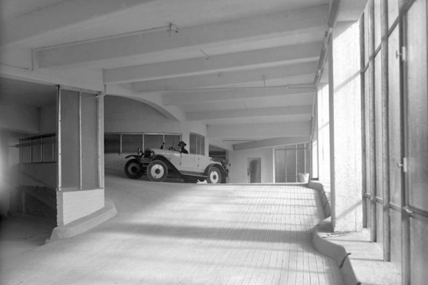 Rampenanlage mit Blick in den Waschplatz (links), 1930