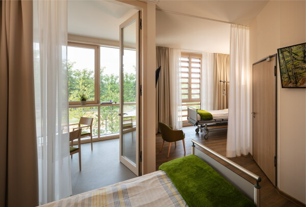 Anerkennung: Holzhybridneubau des Bettenhauses der Waldkliniken Eisenberg