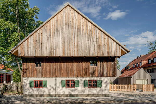 Der Neue Derzbachhof in Forstenried, Mnchen von raumstation Architekten (Starnberg), Bauherr: Euroboden