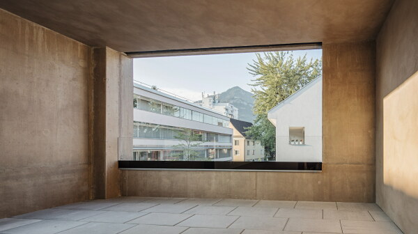 Mehrfamilienhaus M44 in Dornbirn, �sterreich von Baumschlager Hutter Partners (Dornbirn), Bauherr: raumvier projektentwicklung