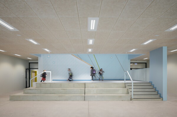 Grundschule in Berlin von Numrich Albrecht Klumpp