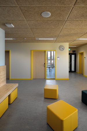 Grundschule in Berlin von Numrich Albrecht Klumpp